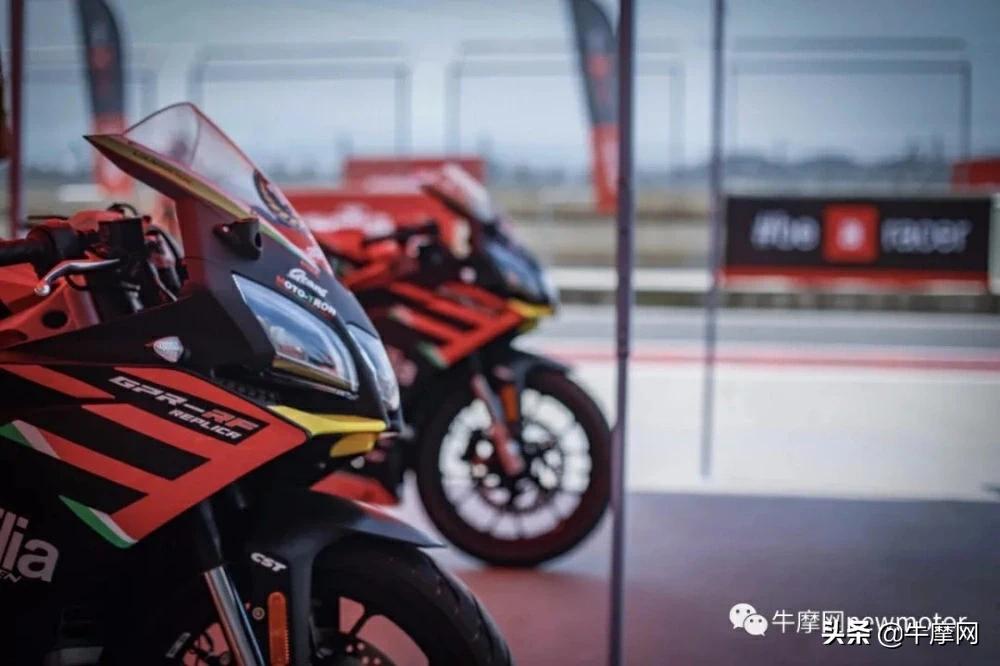 纯正赛车血统,阿普利亚GPR250R西安赛道体验来了