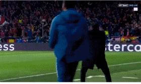 西蒙尼庆祝动作被罚,西蒙尼因不雅手势被罚款