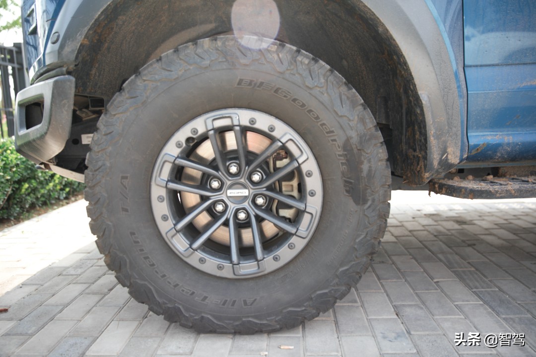 福特猛禽是年轻人的大玩具,福特猛禽加长版玩具车