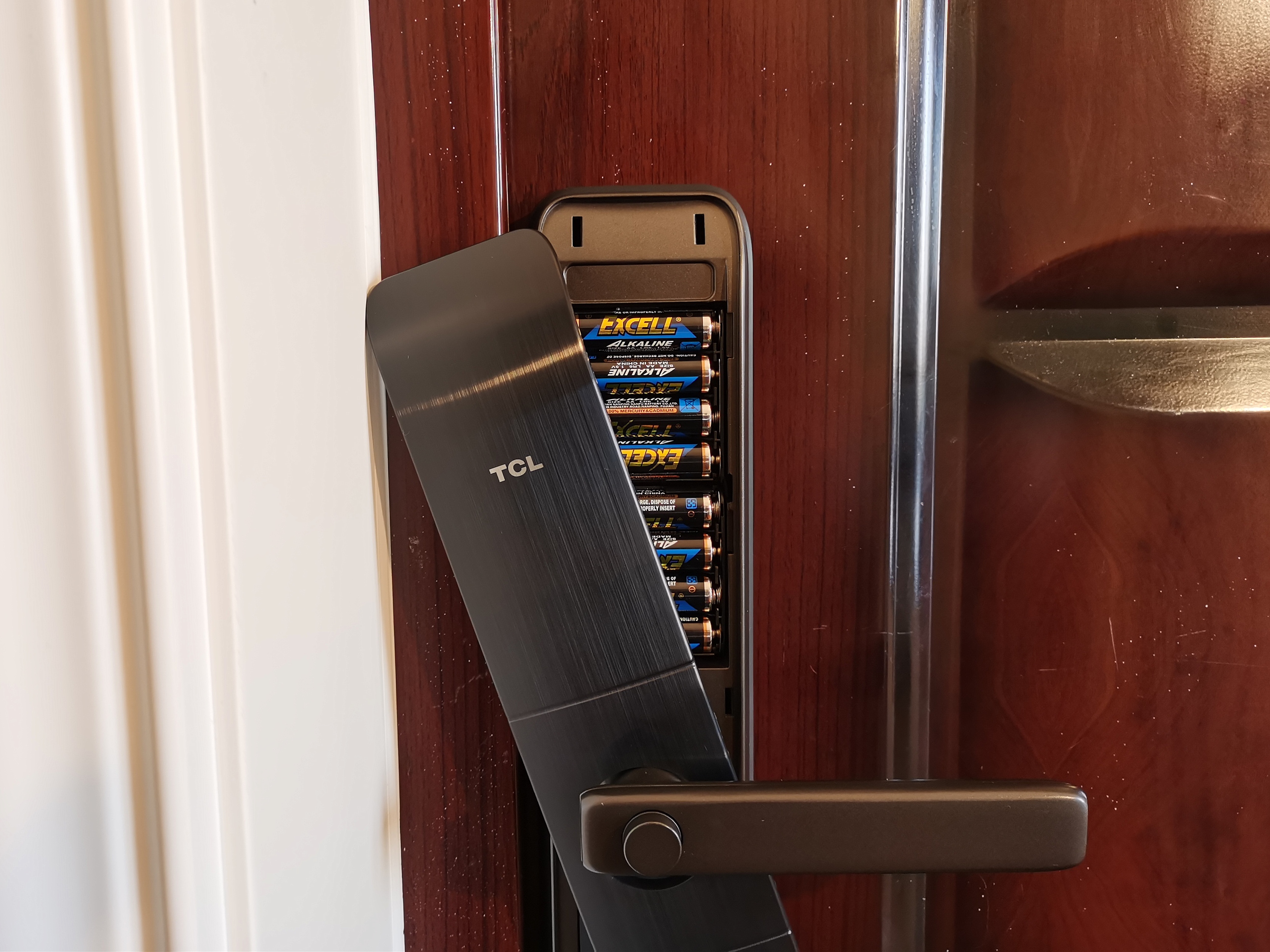 普通消费者怎样选门窗,小米智能门锁如何选择