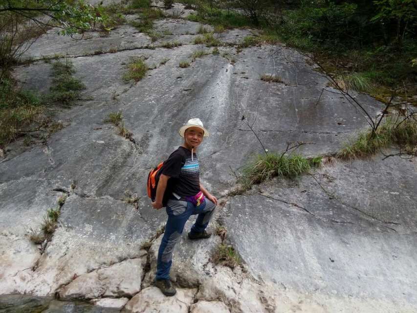 西漂湾瀑布群,建始西漂湾瀑布群