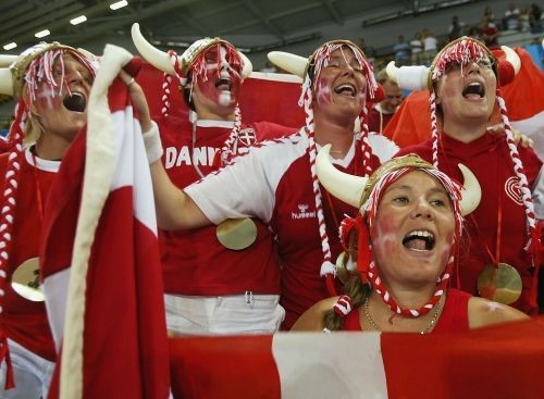 当合适和喜欢撞个满怀,当喜欢与合适撞个满怀文案