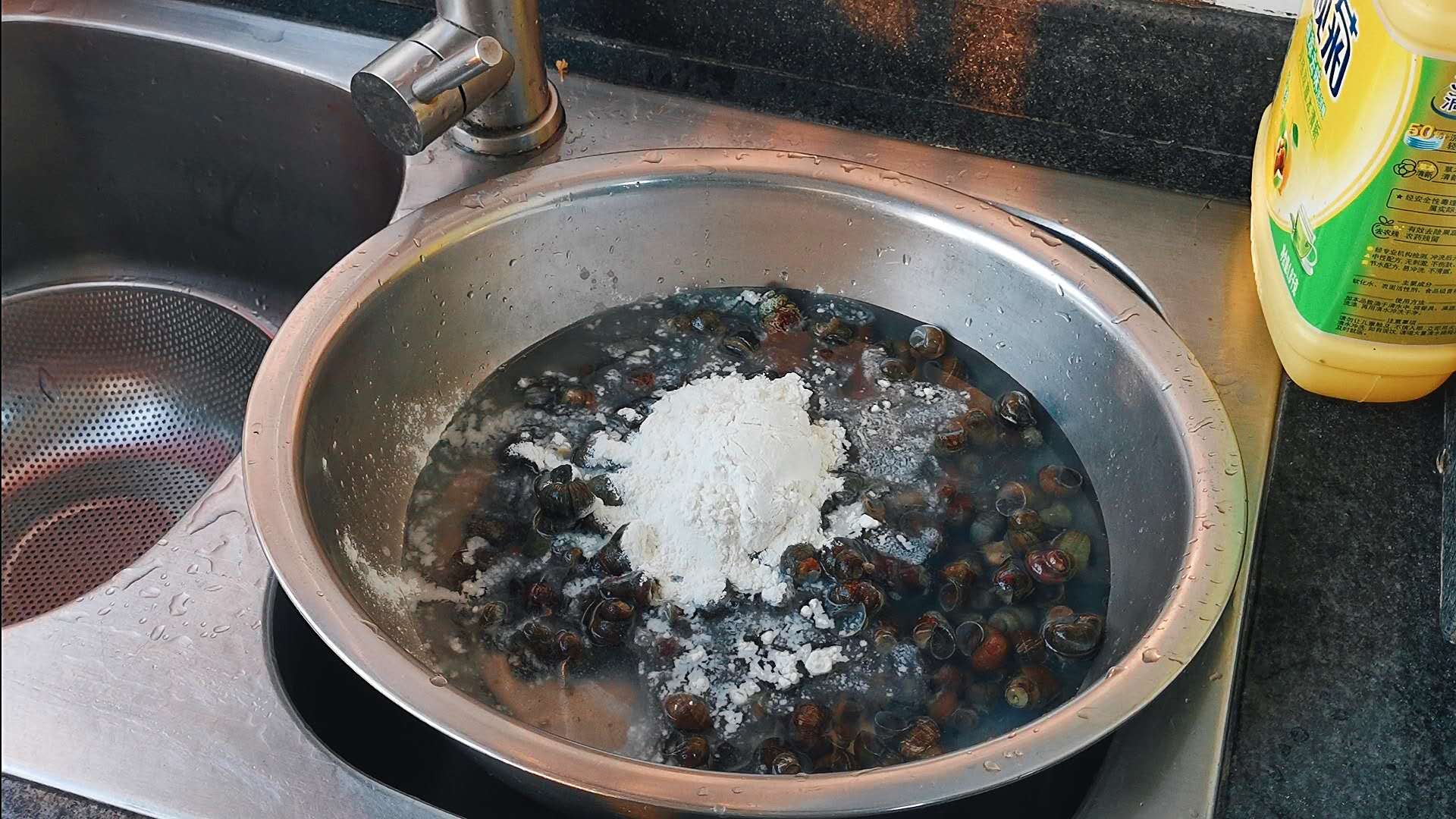 田螺怎么做又正宗又好吃,大厨教你田螺的创新做法