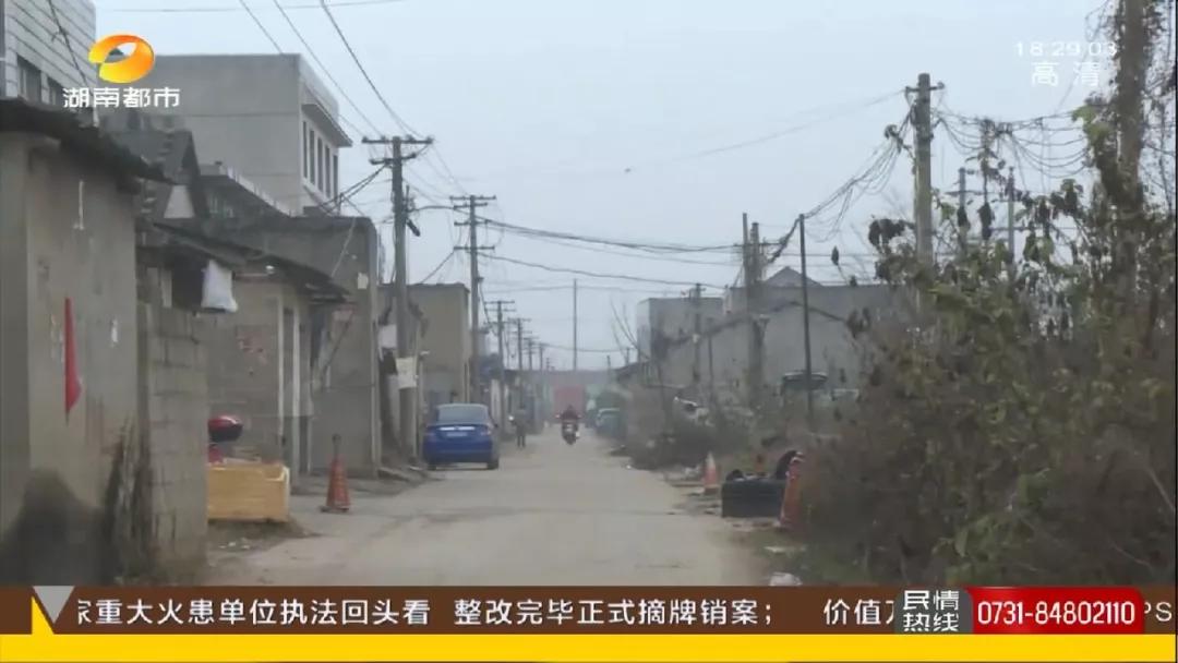 你在路边便利店买过酒吗？很有可能买到假货了！租住房里灌装高档酒，涉案价值2百余万…