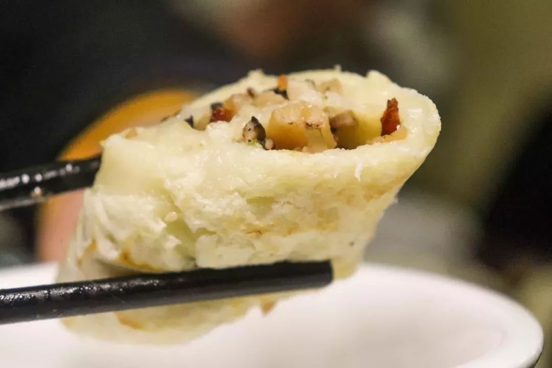 铜盘焗鸡的正宗做法,特色铜盘焗鸡