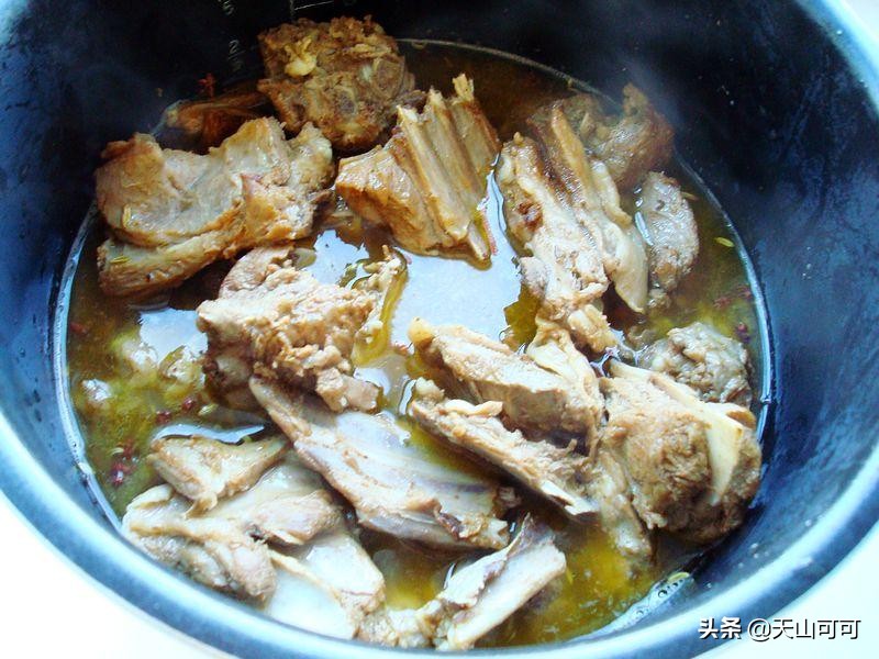 羊肉怎么炖不膻还好吃,羊肉老是煮不熟很柴