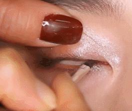 怎么画眼影新手教程,眼影怎么画新手简单又好看