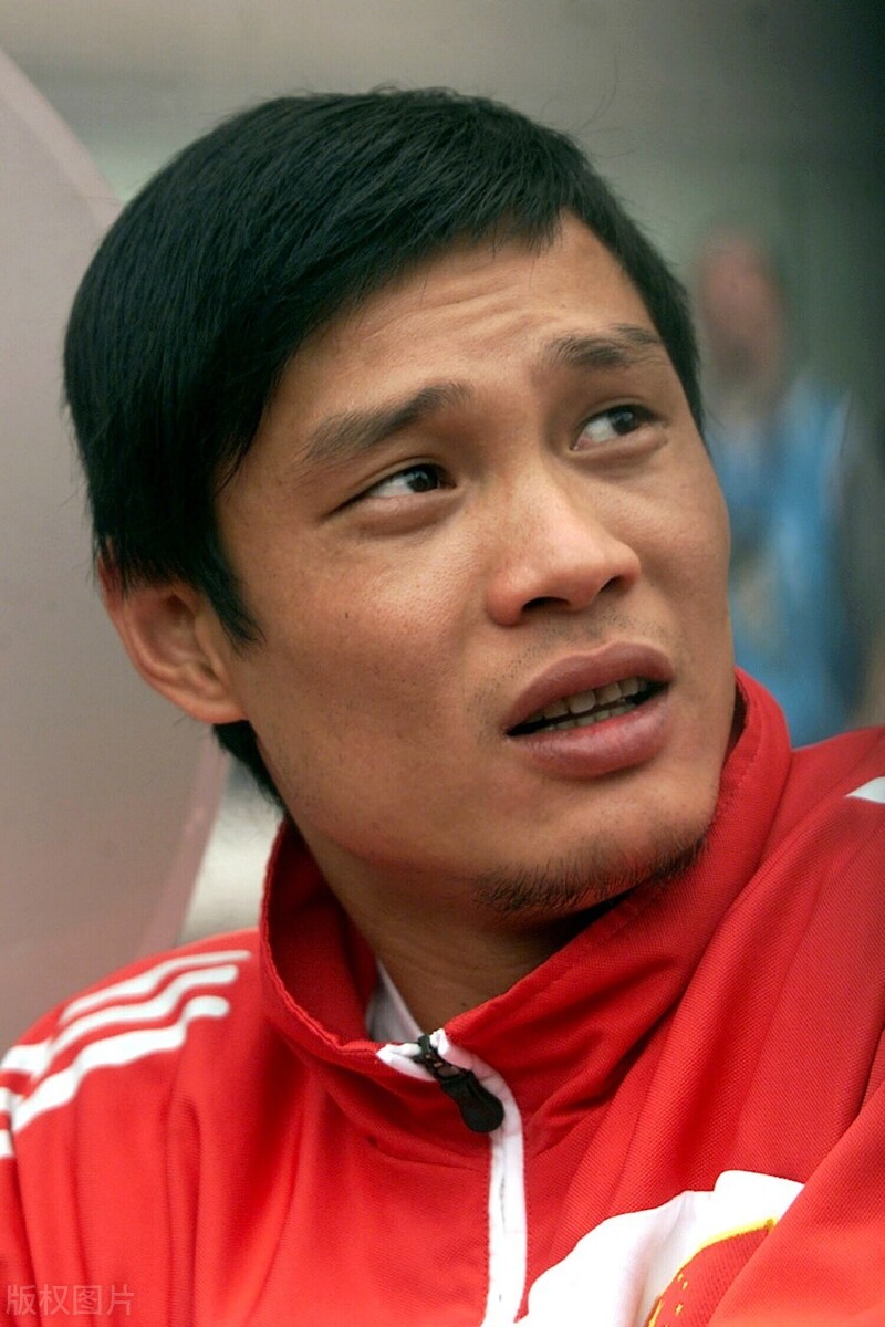 范志毅被利物浦和谁看中,当年范志毅和谁在水晶宫队