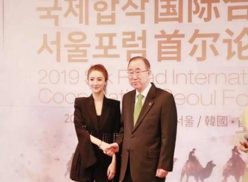 一年带货几十亿，吸引马云关晓彤古天乐，薇娅到底凭什么？