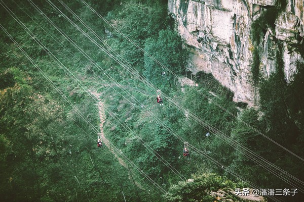 重庆奥陶纪主题乐园真实视频,重庆玻璃栈道奥陶纪
