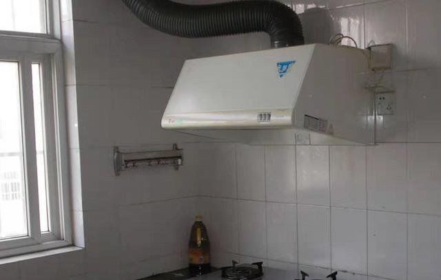 油烟机污垢怎么清除小妙招,油烟机的污渍怎么清洁干净