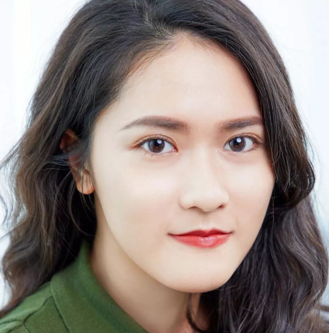 李佳琦养肤气垫霜,李佳琦养肤粉饼