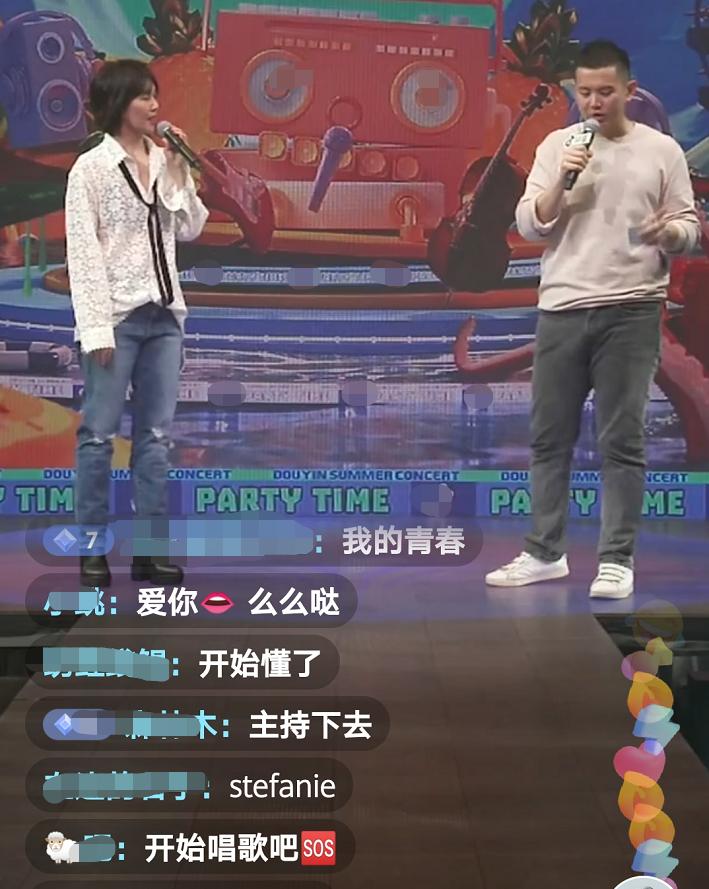 孙燕姿2005演唱会刘德华,孙燕姿刘德华演唱会现场版