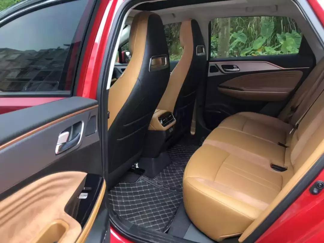 广汽新能源AionS：我不要你觉得，我要我觉得