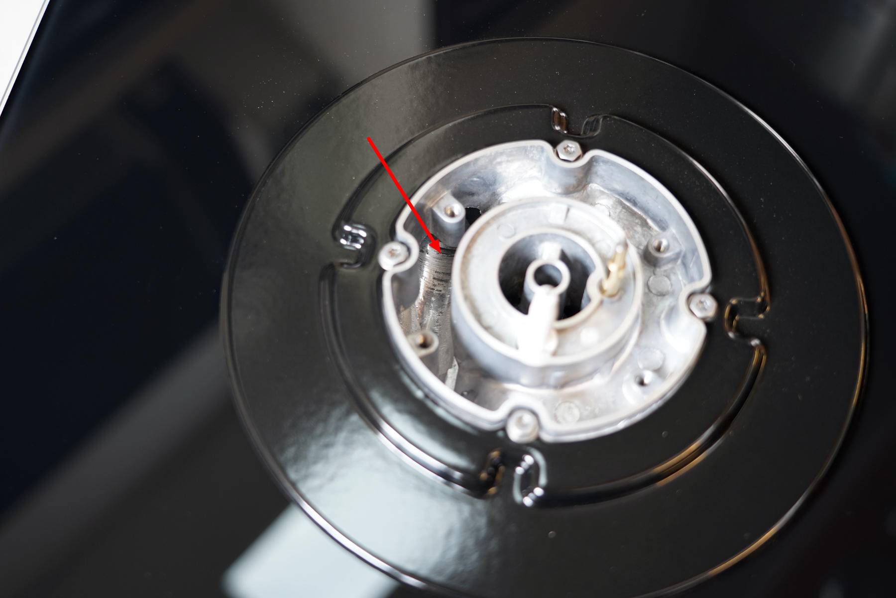 嵌入式燃气灶怎么防油污,嵌入式燃气灶如何选择炉头