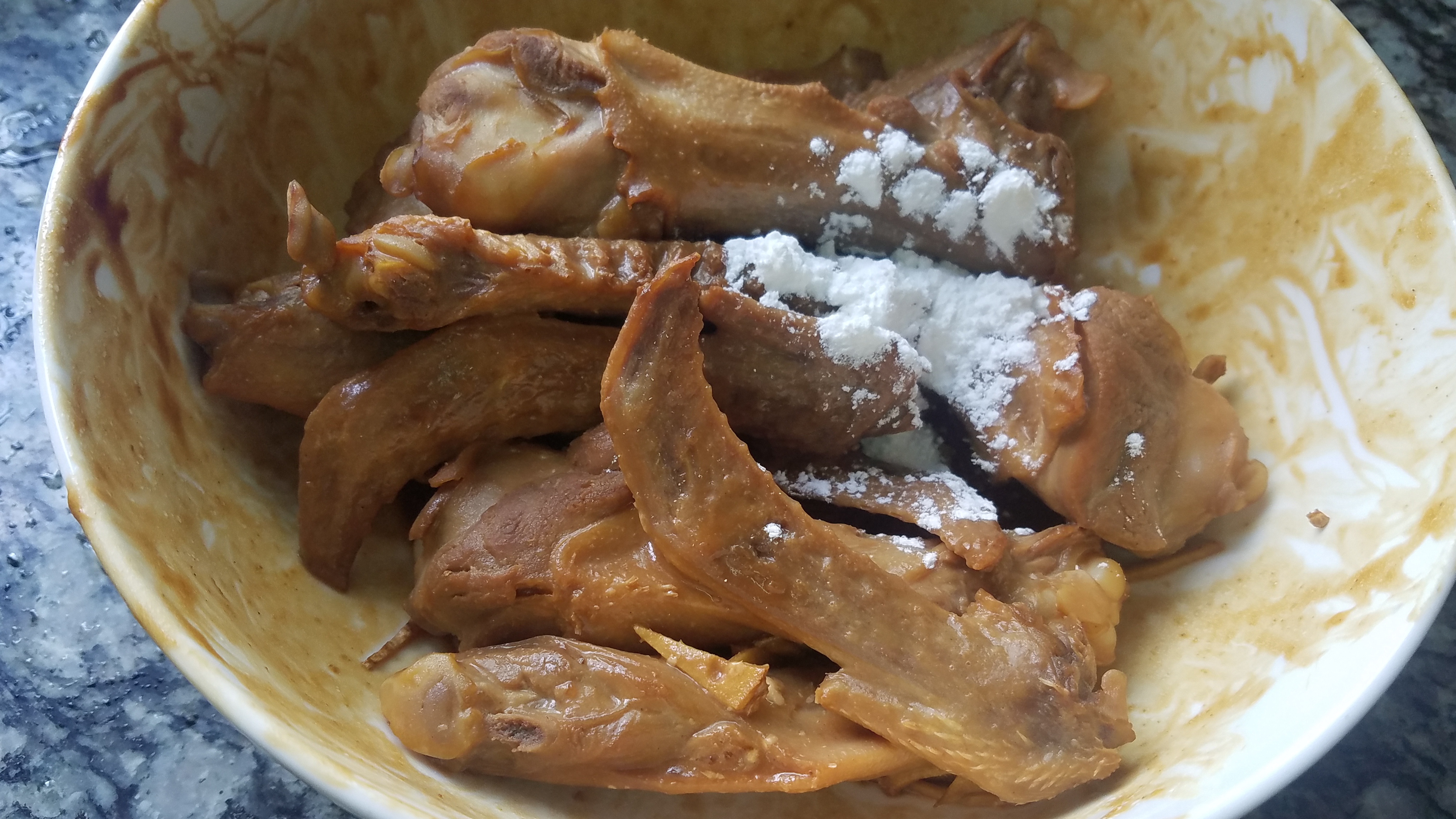 鸭翅中怎么做软烂入味,怎么把鸭翅鸭脚软烂入味