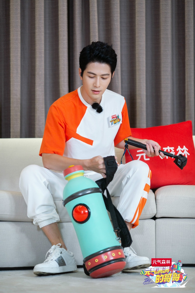 元气满满的哥哥收视率扑街,元气满满的哥哥第一集谁赢了