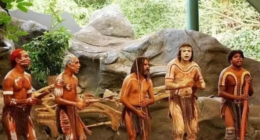 揭秘澳洲诡异“指骨术”之谜，指骨术杀人于无形！