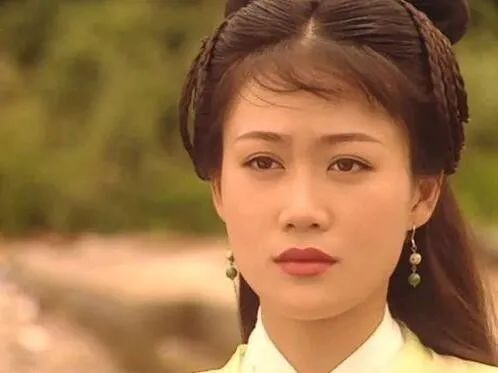 现在的网红脸和以前的网红脸,以前的网红脸vs现在的网红脸