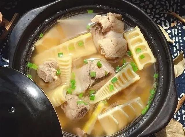 春天来点鲜美的春笋营养又好吃,春笋这样吃不涩不麻鲜脆可口