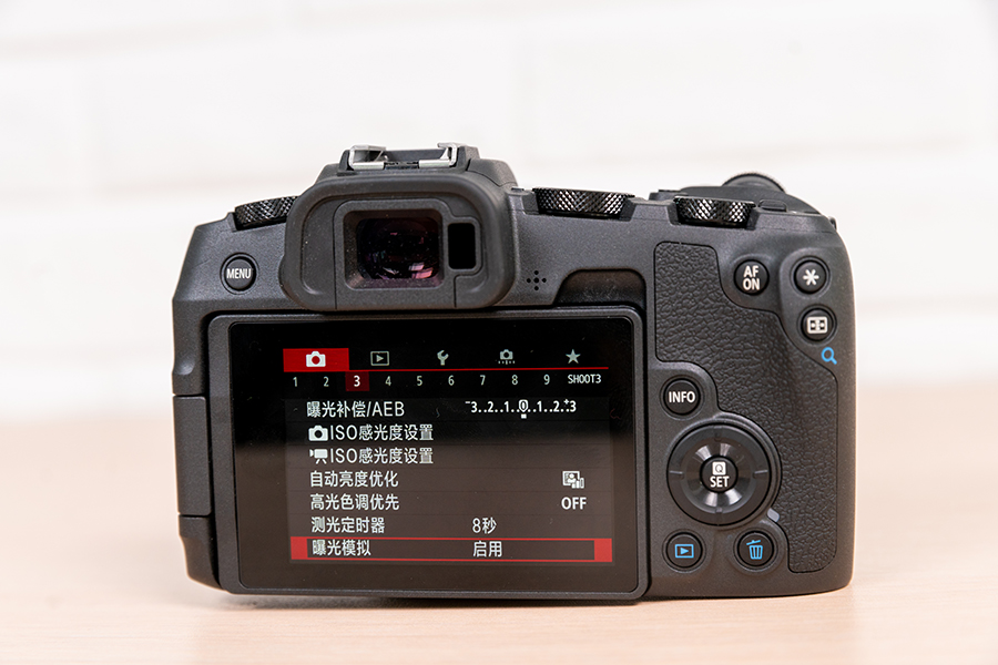 9000元入手相机,9000元预算能买什么样的单反相机