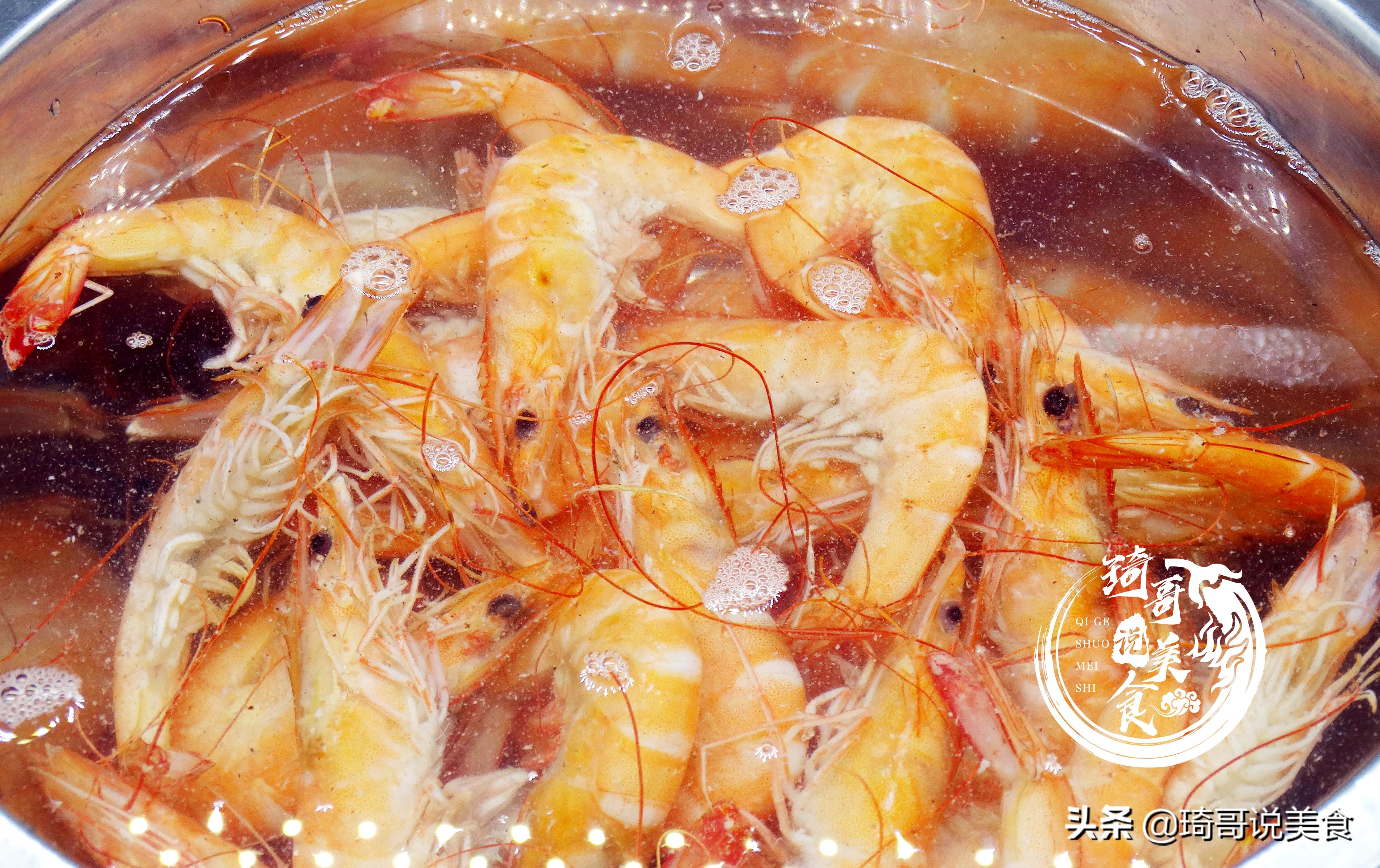 水煮虾的正确做法不腥,水煮虾的正确做法冷水还是沸水