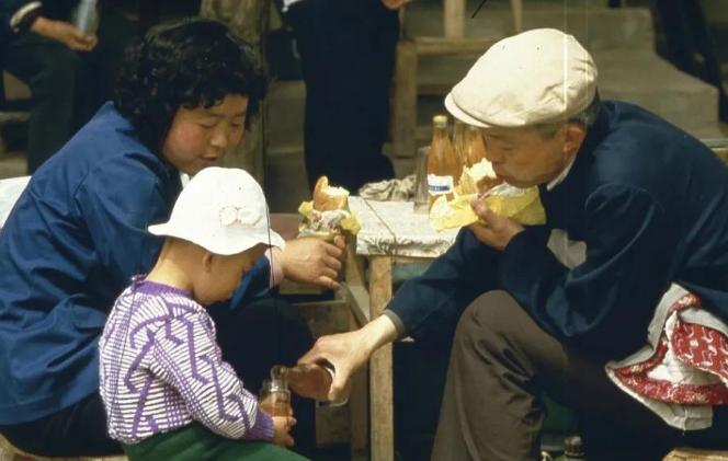 50年代普通家庭的工资是多少,8090年代工人收入