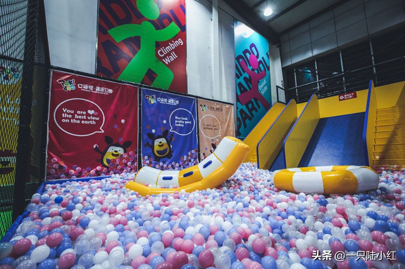 开蹦床公园需要了解的事项,蹦床公园的危险有哪些