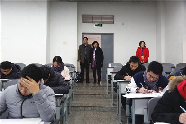 交卷前20分钟为什么不要给改答案,考试的时候改答案改对的正确率