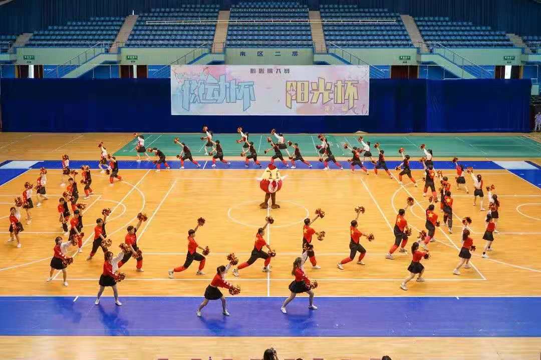 五月动起来图片,五月动起来舞蹈视频