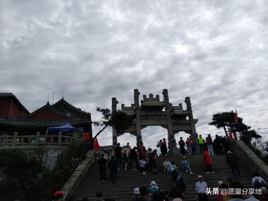 五岳独尊泰山一日游,泰山五岳独尊游记