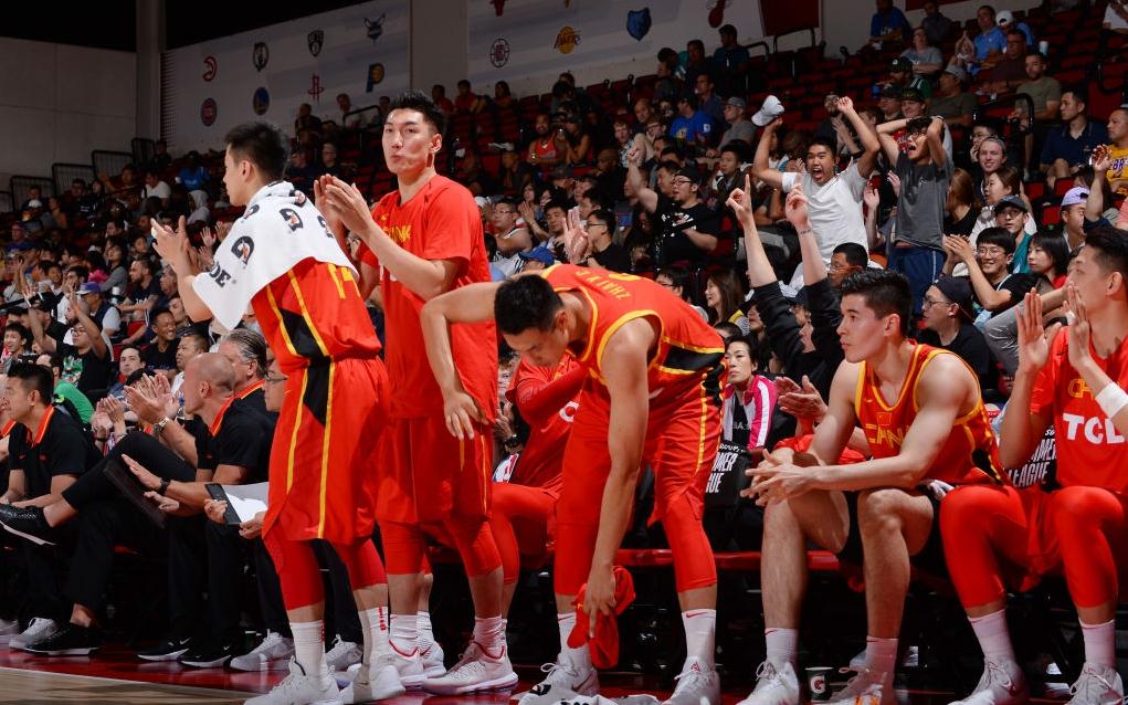 赵继伟助攻郭艾伦绝杀失败全明星,郭艾伦晃倒马尚