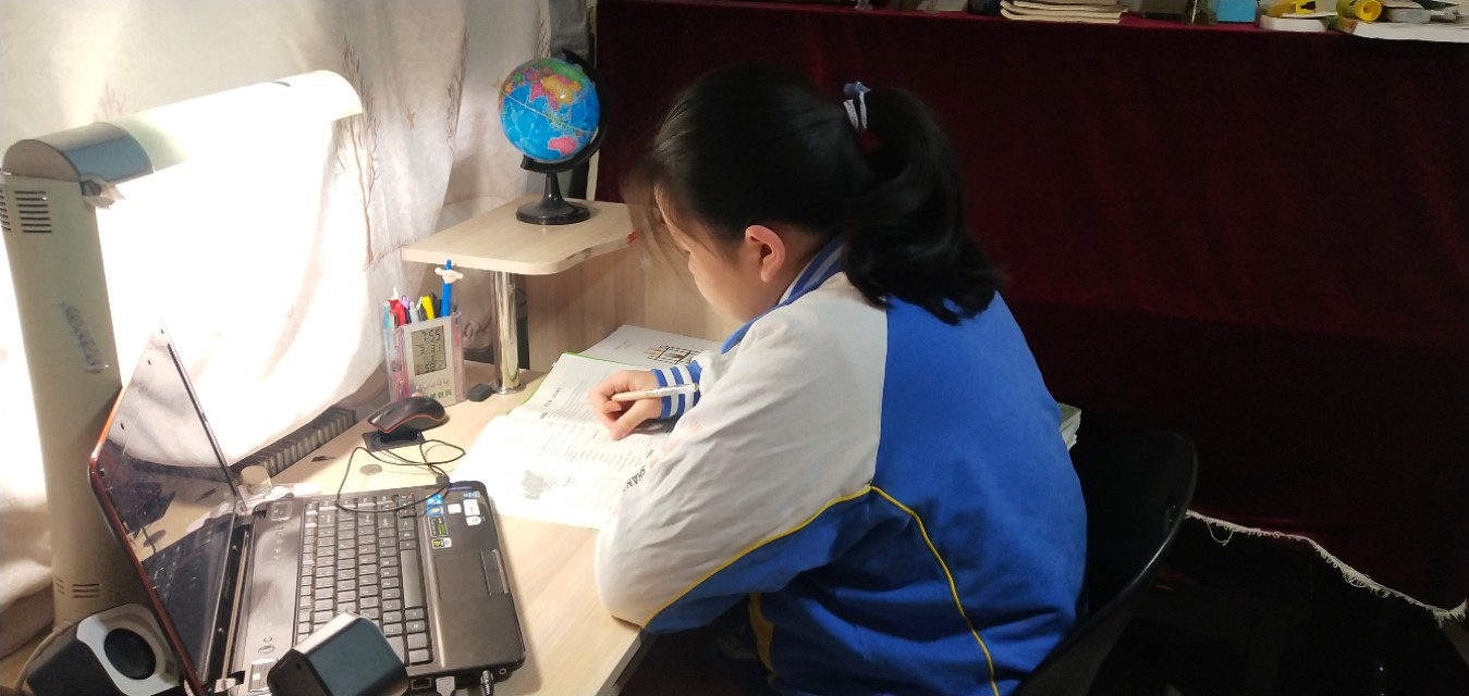 家校联动同心抗击疫情,家校携手战疫情凝心聚力育未来