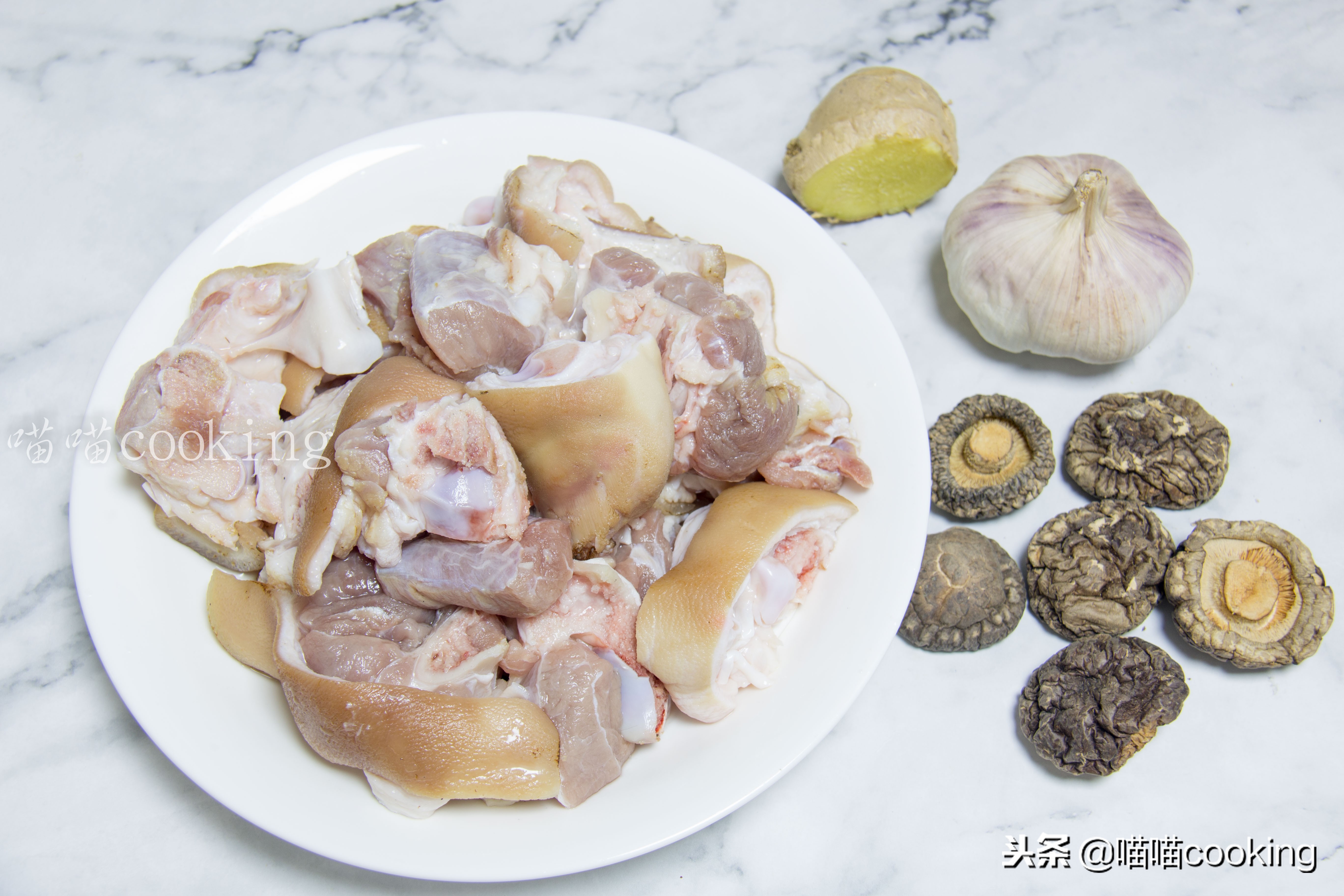 炖猪蹄筋道,怎样炖猪蹄好吃软烂q弹