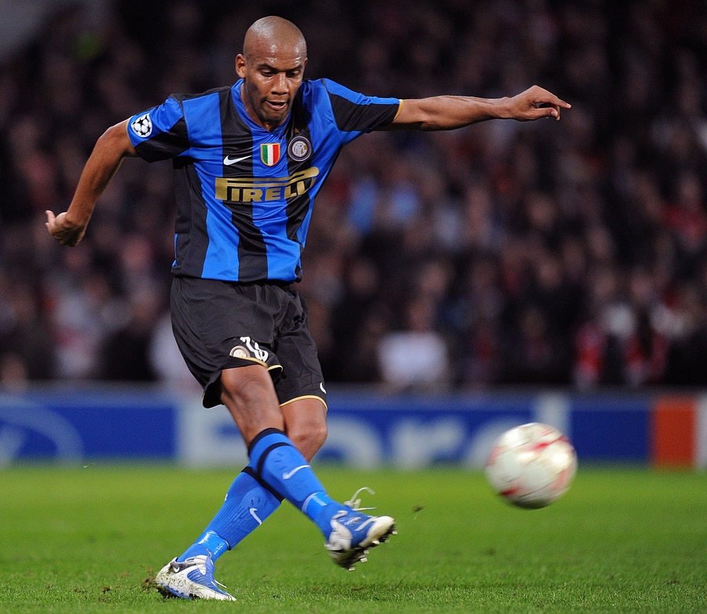 国米阿根廷锋线,国米三冠王阵容名单阿根廷