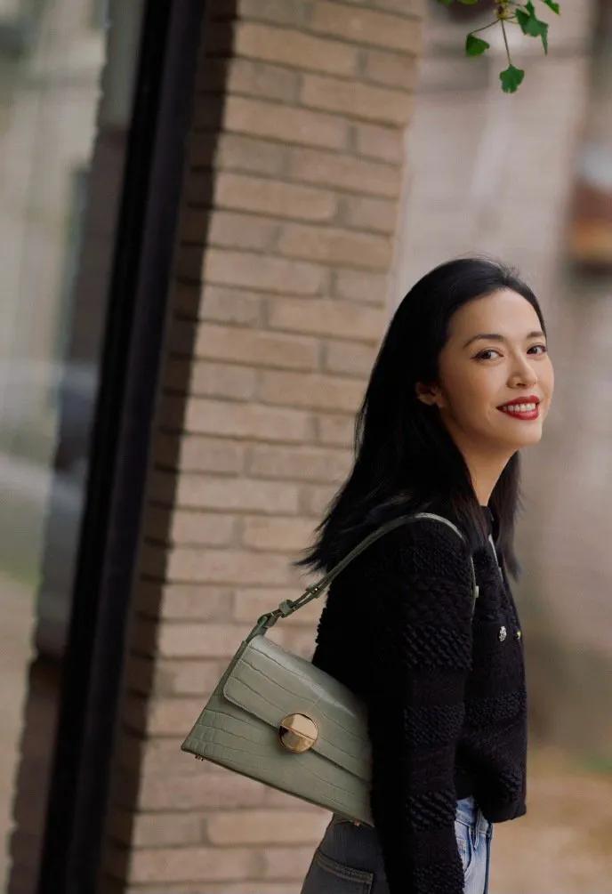刘雯包包哪款最好,刘雯包包搭配