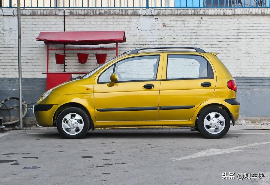 奥拓跟乐驰哪个好,2013款奥拓和乐驰哪个好