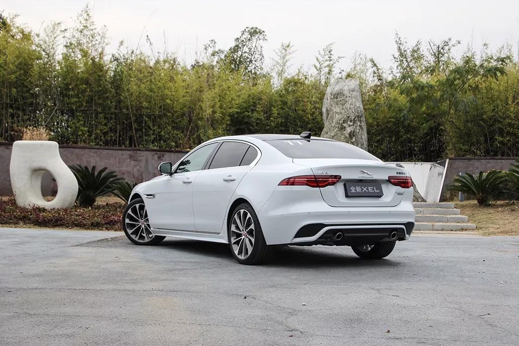 捷豹xel和宝马3系测评,暴力绅士捷豹xel