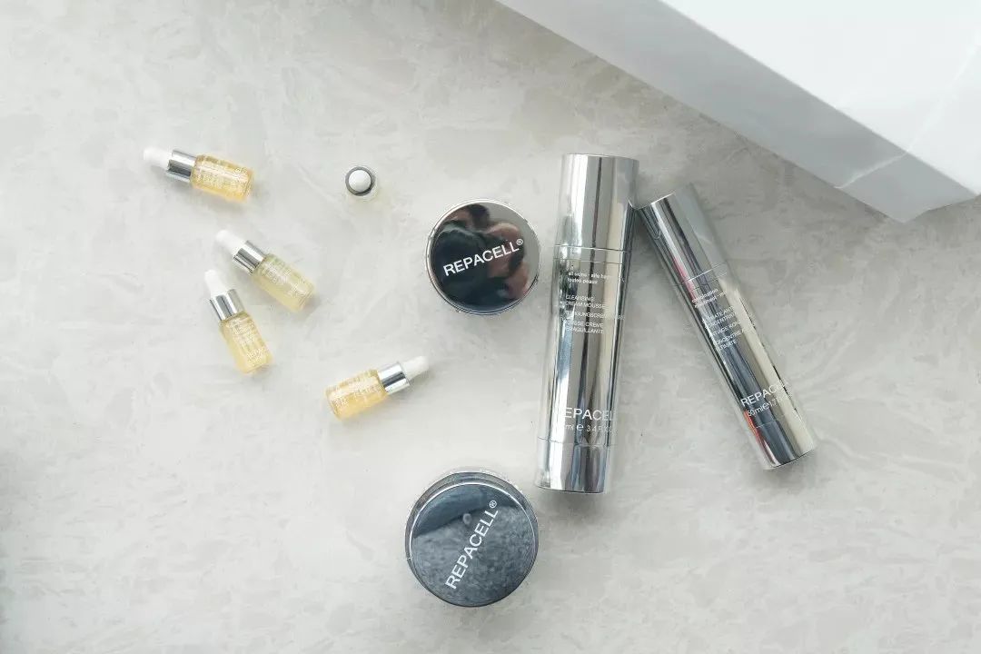 注氧水光焕肤,提亮肤色改善暗沉抗皱补水护肤