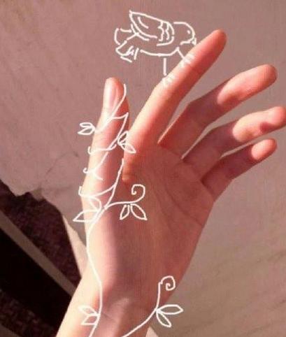 冬季手干裂粗糙小妙招,手粗糙干裂怎么快速改善