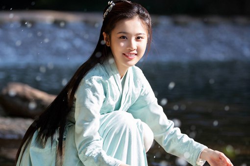 暮白首容婳的真实身份,容婳和容夙