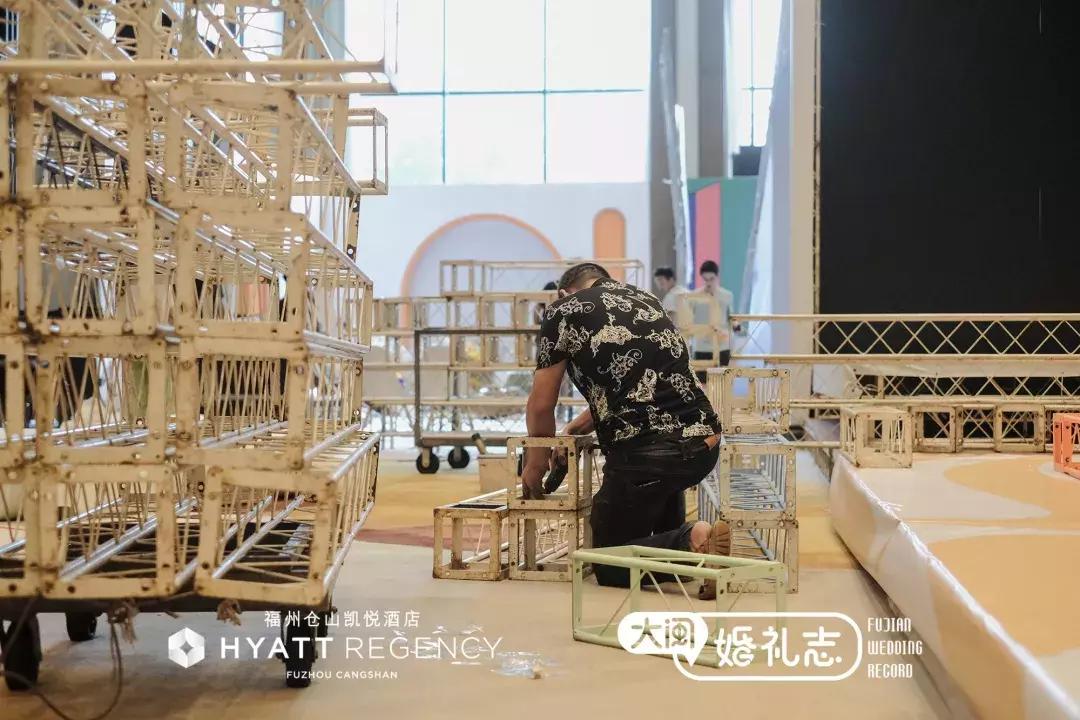 从万元婚纱照到10万婚宴,为什么全福州备婚的人都来参加喜事会