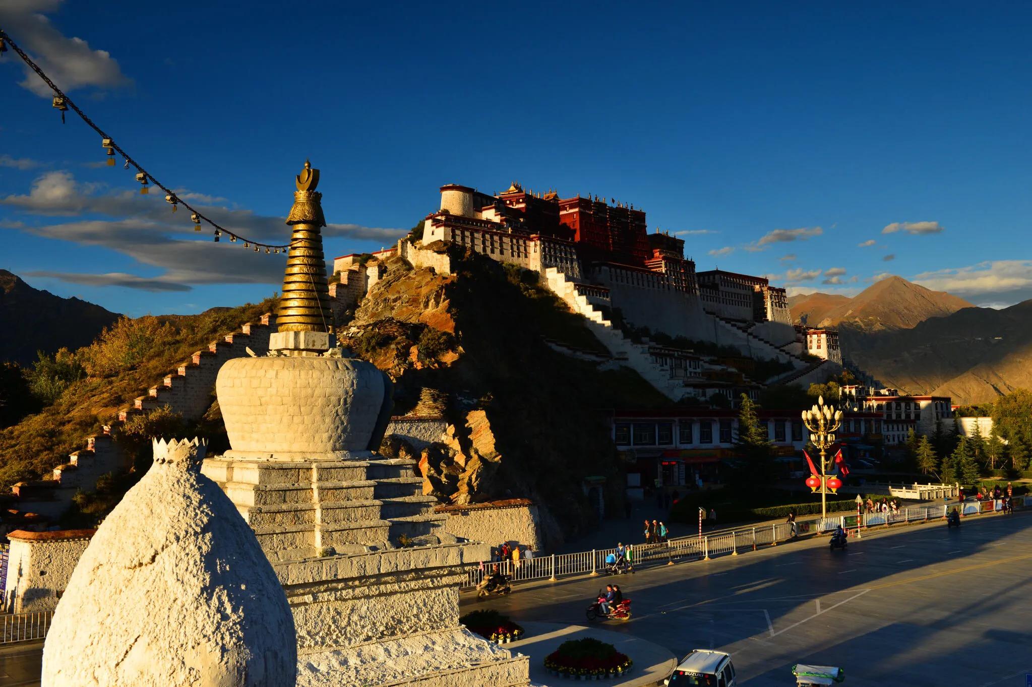 川藏的布达拉宫,西藏布达拉宫简介