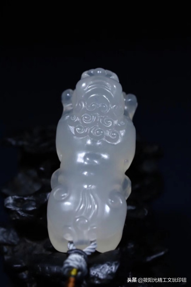 寿山石摆件价格及鉴别,如何鉴别寿山石的优劣