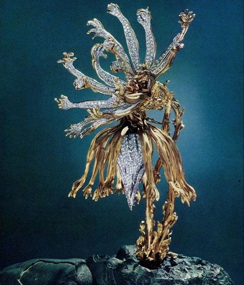 会动的珠宝：当珠宝超脱现实，你会看到怎样玄幻的世界？