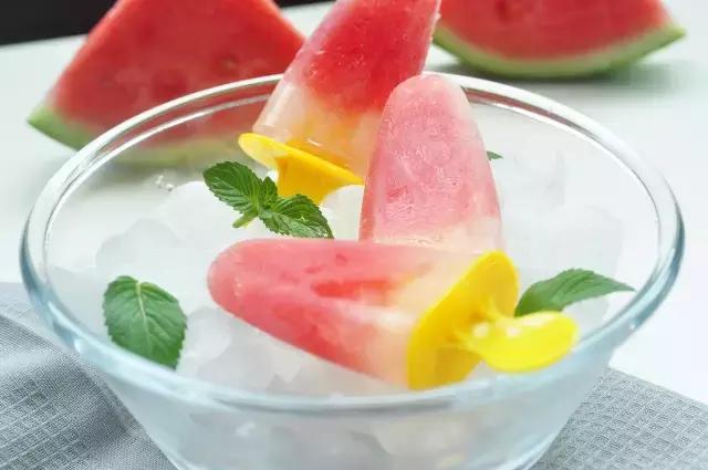 炎炎夏日在家学会做冷饮,适合夏天在家简单制作的冷饮