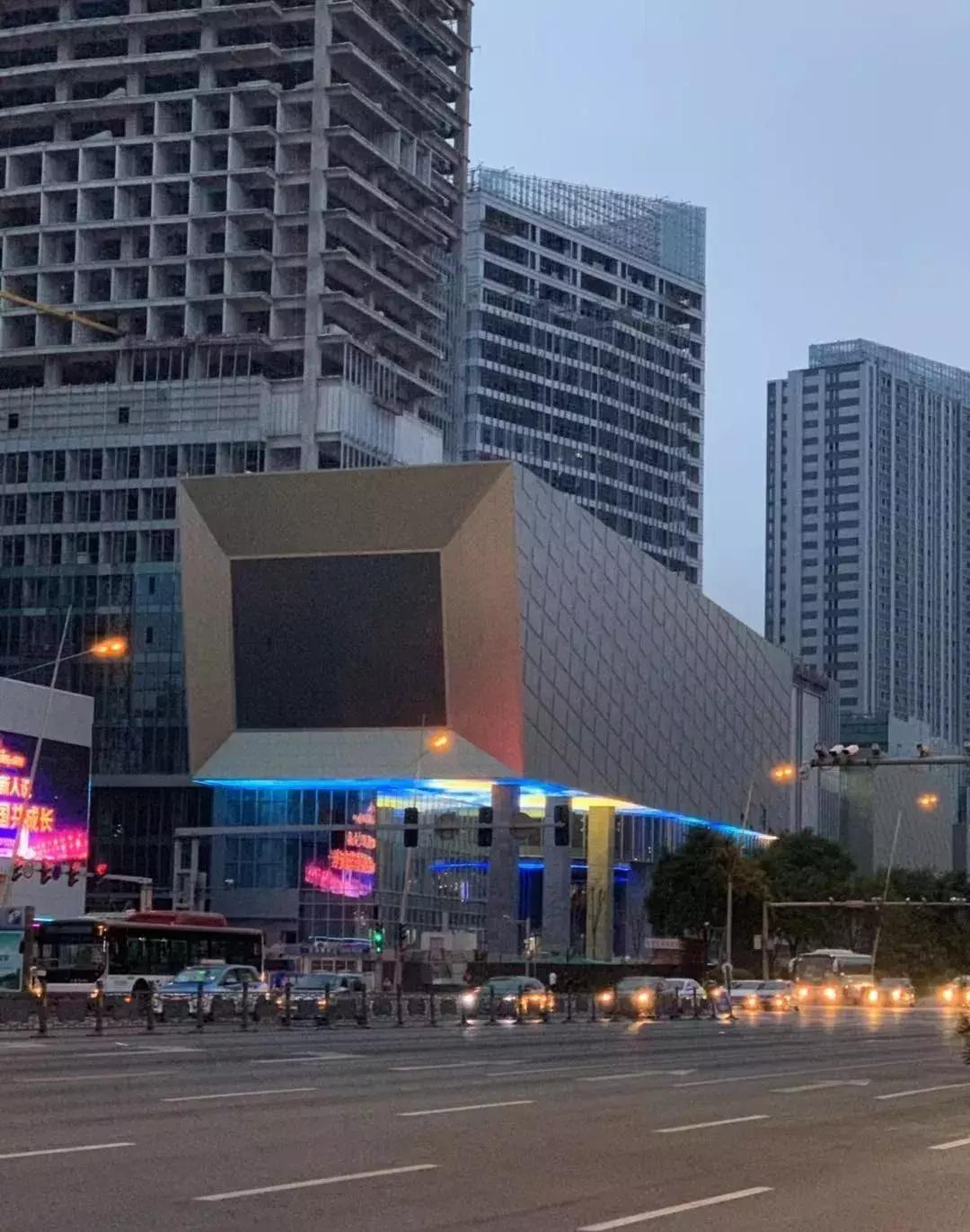 河西新增购物中心,太原下元公元时代城购物中心