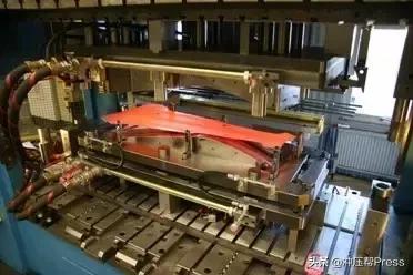 中国热冲压生产线最新数量,热冲压技术与生产线