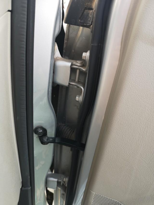 一辆12年车龄的老车,开一台10年的老车