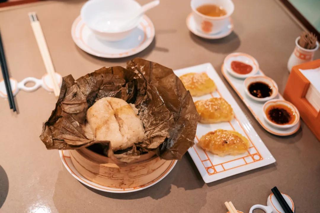 200元住总统套房,200块住酒店吃大餐